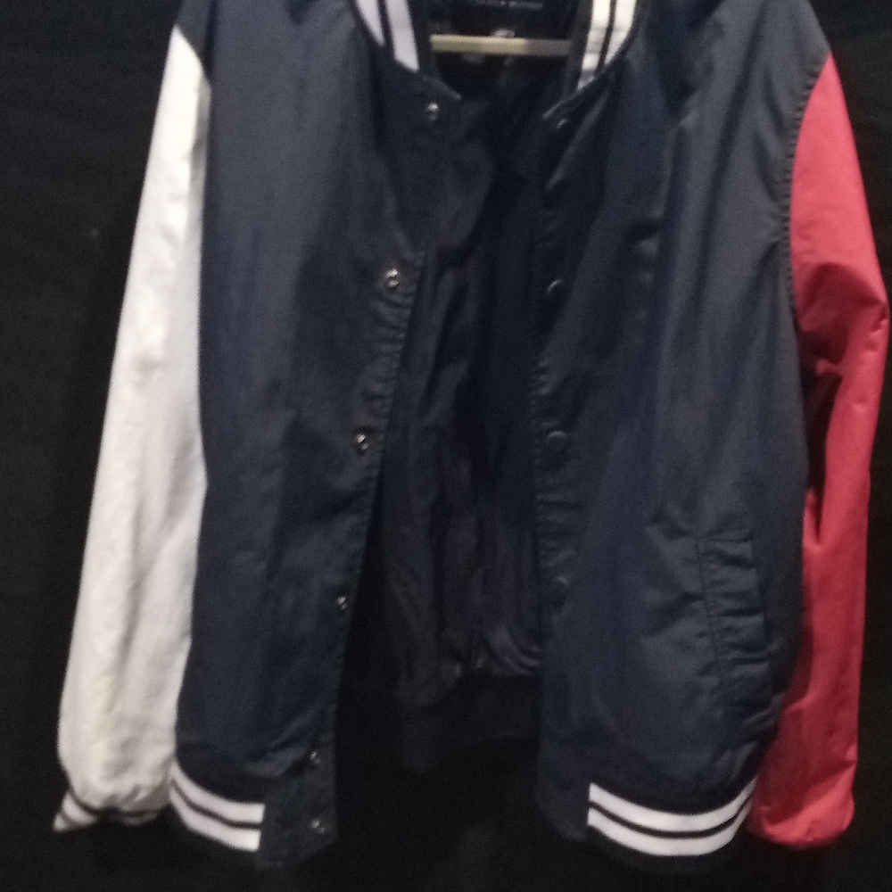 Tommy Hilfiger Mens LJacket in Navy, Red, and White